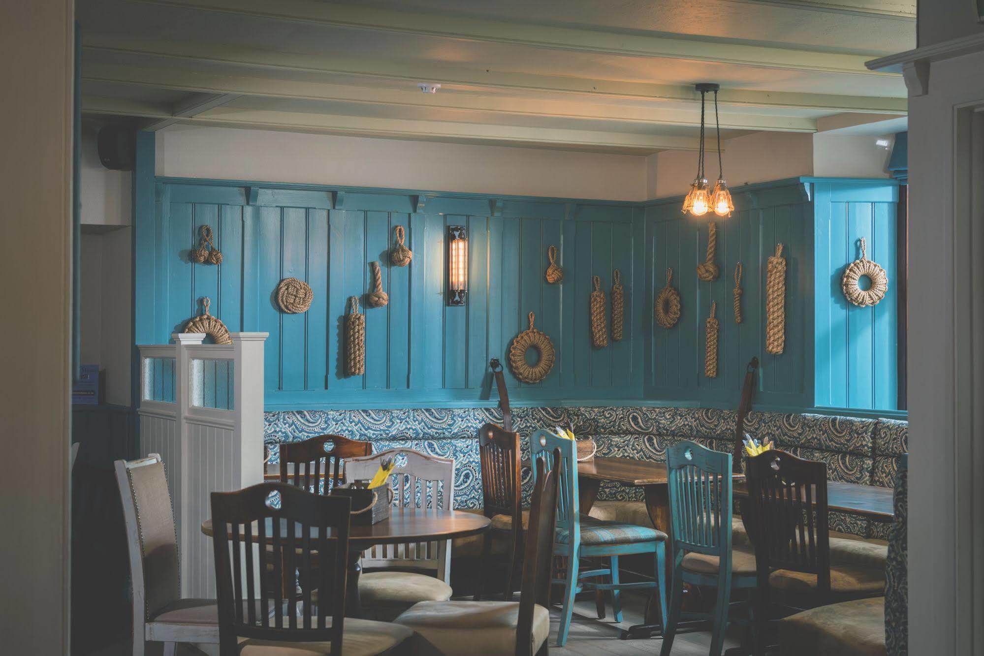 Harbour Inn พอร์ธเลเวน ภายนอก รูปภาพ